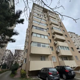 Laci̇vert Cadde Tek Yetki̇li̇ Bayar Caddesi̇ Yakını Balkonlu 102m²net 3+1