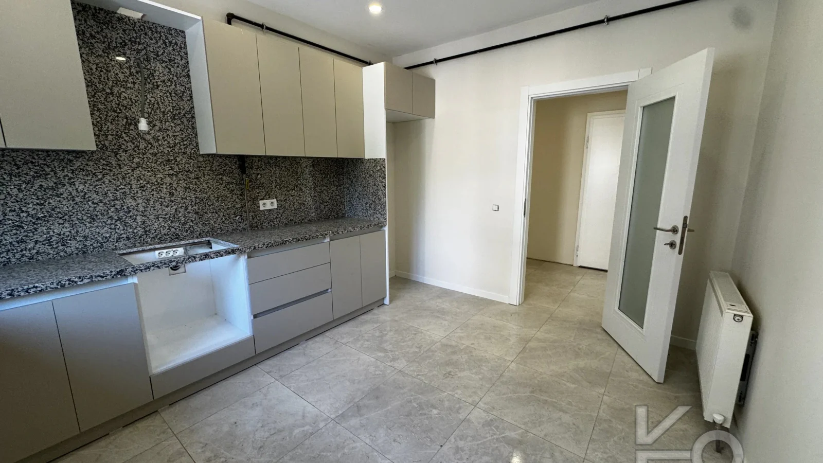 Remax Planet'ten Med Amerikan Karşısında 175m2 3+1 Sıfır 3 Wcli