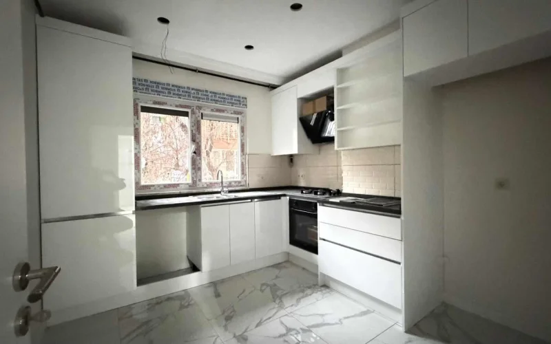 Sağlam'dan Feneryolun'da 2+1 80m2 Geniş Kullanışlı Satılık Daire