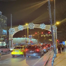 Mutluol Proje'den Caddebostan Bağdat Caddesi Üzerinde Plaza Katı