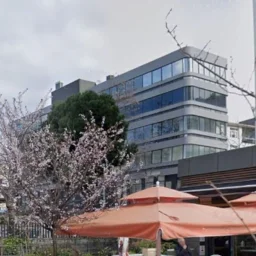 Mutluol Proje'den Caddebostan Bağdat Caddesi Üzerinde Plaza Katı