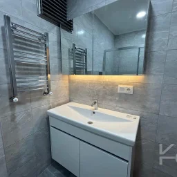 Laci̇vertcadde Bostanci Bağdat Caddesi̇ne 3.bi̇nada Marmaraya Yakin Sifir Bi̇na 3+1 90m² Net