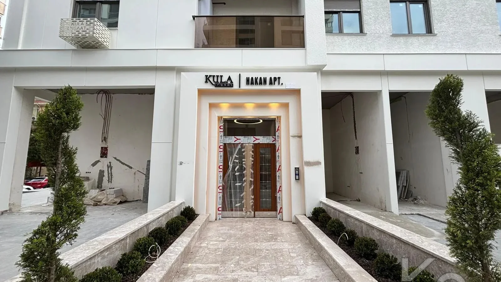 Laci̇vertcadde Bostanci Bağdat Caddesi̇ne 3.bi̇nada Marmaraya Yakin Sifir Bi̇na 3+1 90m² Net
