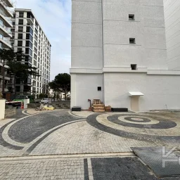 Laci̇vertcadde Bostanci Bağdat Caddesi̇ne 3.bi̇nada Marmaraya Yakin Sifir Bi̇na 3+1 90m² Net