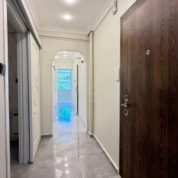 Academy Suadiye Suadiye Sahilde 2+1 Bahçe Katı 80 M2 Net İçi Yenilenmiş Balkonlu
