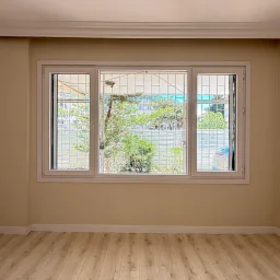 Academy Suadiye Suadiye Sahilde 2+1 Bahçe Katı 80 M2 Net İçi Yenilenmiş Balkonlu