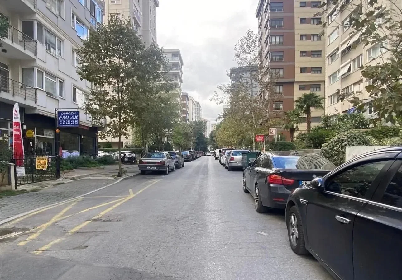 Laci̇vertcadde Suadi̇ye Zara Yakini Deni̇z Manz. 103 M2 Net