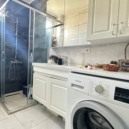 Sağlam'dan Prestij Caddesin'de 2+1 Geniş Satılık Daire!!!