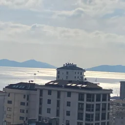 Bostancı Vukela Caddesinde Deniz Manzaralı Satılık 4+1 Daire