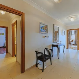 Bostancı Vukela Caddesinde Deniz Manzaralı Satılık 4+1 Daire
