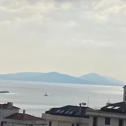 Bostancı Vukela Caddesinde Deniz Manzaralı Satılık 4+1 Daire