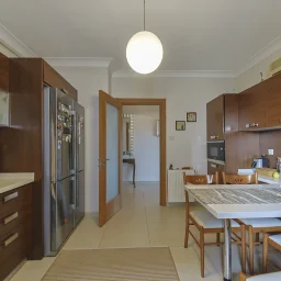 Bostancı Vukela Caddesinde Deniz Manzaralı Satılık 4+1 Daire
