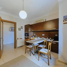Bostancı Vukela Caddesinde Deniz Manzaralı Satılık 4+1 Daire