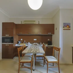 Bostancı Vukela Caddesinde Deniz Manzaralı Satılık 4+1 Daire