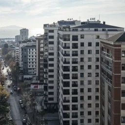 Bostancı Vukela Caddesinde Deniz Manzaralı Satılık 4+1 Daire
