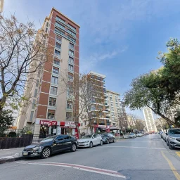 Bostancı Vukela Caddesinde Deniz Manzaralı Satılık 4+1 Daire