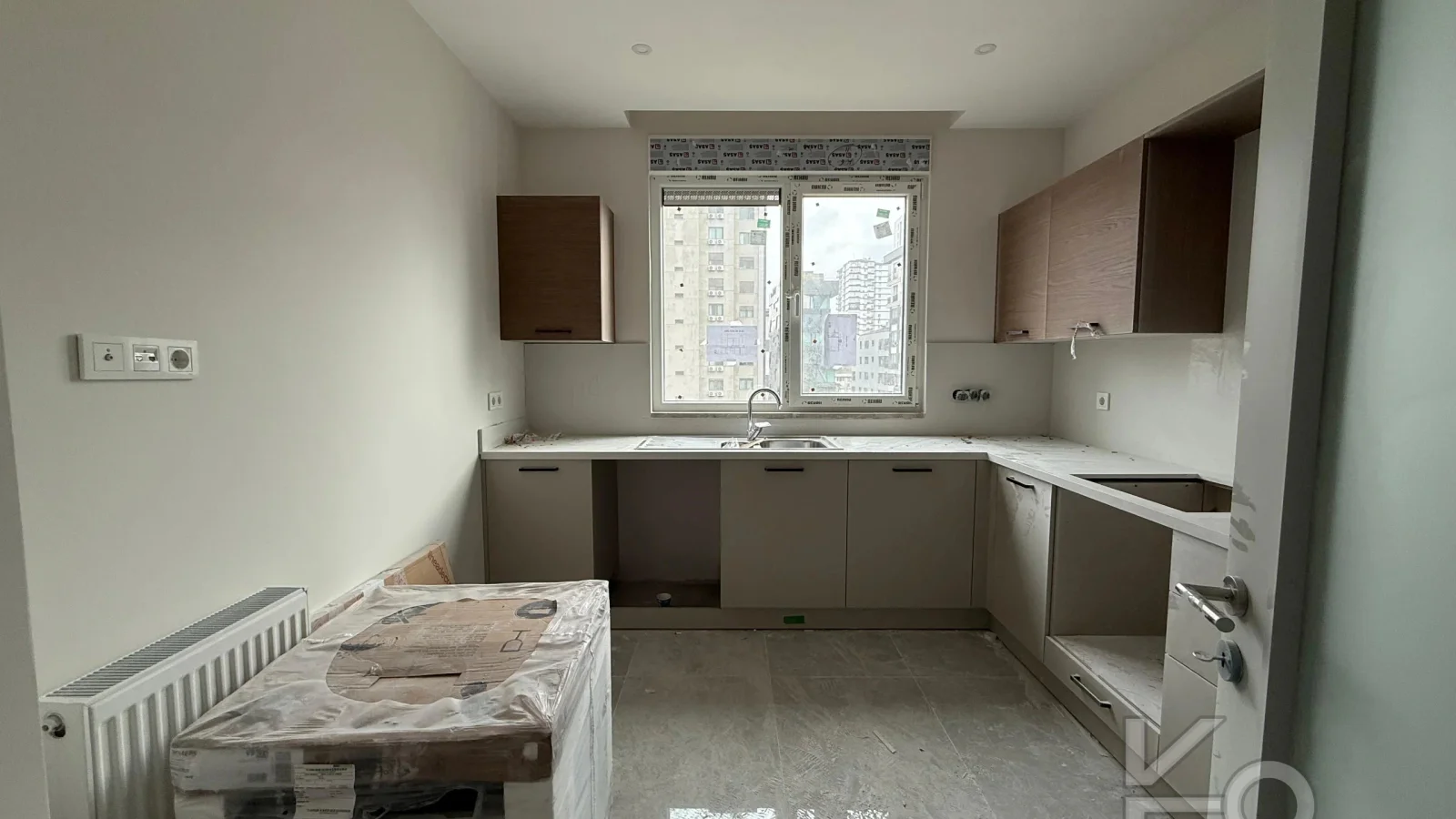 Laci̇vertcadde Caddebostan Satilik Dubleks Dai̇re