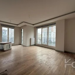 Laci̇vertcadde Caddebostan Satilik Dubleks Dai̇re