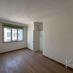 Laci̇vert Cadde Erenköy Marmaray Yakini Sifir 3+1