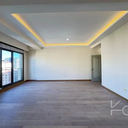 Academy Suadi̇ye Bağdat Caddesi̇nde Sifir Bi̇na Balkonlu 130m2 3+1