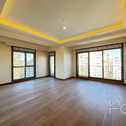 Academy Suadi̇ye Bağdat Caddesi̇nde Sifir Bi̇na Balkonlu 130m2 3+1