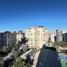 Academy Suadi̇ye Bağdat Caddesi̇nde Sifir Bi̇na Balkonlu 130m2 3+1