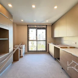 Academy Suadi̇ye Bağdat Caddesi̇nde Sifir Bi̇na Balkonlu 130m2 3+1