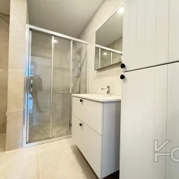 Academy Suadi̇ye Bağdat Caddesi̇nde Sifir Bi̇na Balkonlu 130m2 3+1