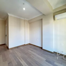 Academy Suadi̇ye Bağdat Caddesi̇nde Sifir Bi̇na Balkonlu 130m2 3+1
