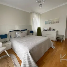 Laci̇vertcadde Suadi̇ye Bağdat Cad. Çok Yakin 5 Yillik 110m² Net