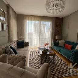 Laci̇vertcadde Suadi̇ye Bağdat Cad. Çok Yakin 5 Yillik 110m² Net
