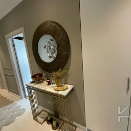 Laci̇vertcadde Suadi̇ye Bağdat Cad. Çok Yakin 5 Yillik 110m² Net