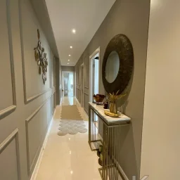 Laci̇vertcadde Suadi̇ye Bağdat Cad. Çok Yakin 5 Yillik 110m² Net