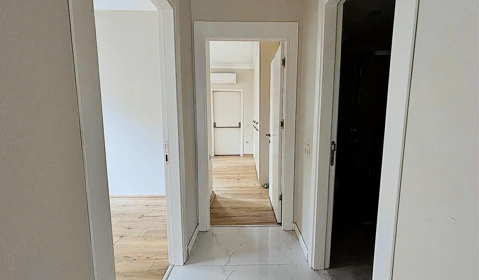 Sağlam'dan Merdivenköyün En Nezih Sokağında 3+1 Satılık Daire