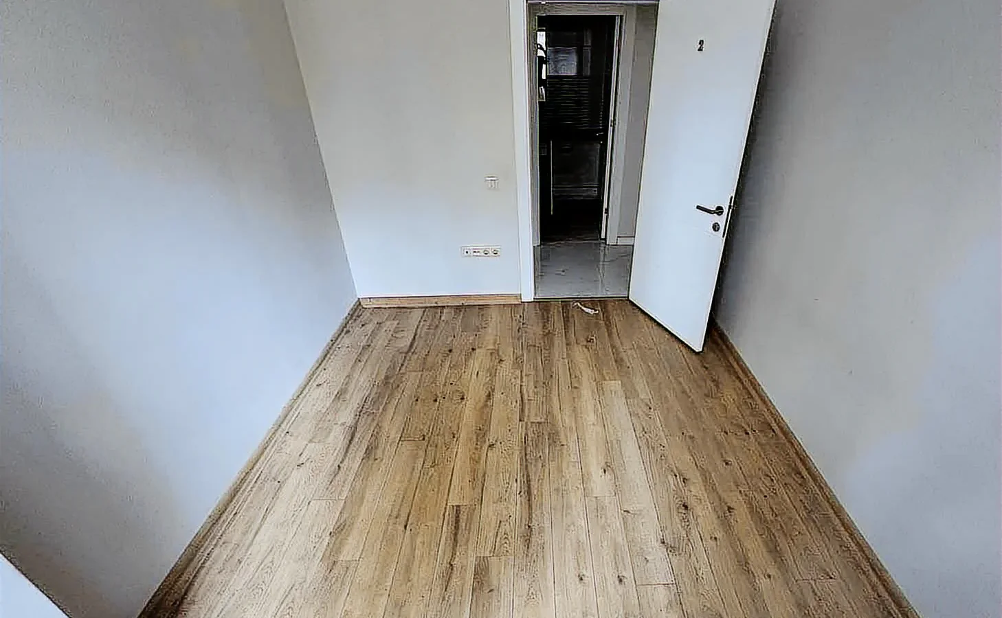 Sağlam'dan Merdivenköyün En Nezih Sokağında 3+1 Satılık Daire