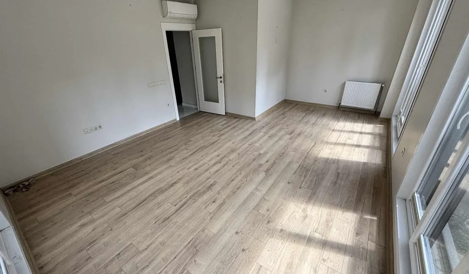 Sağlam'dan Merdivenköyün En Nezih Sokağında 3+1 Satılık Daire
