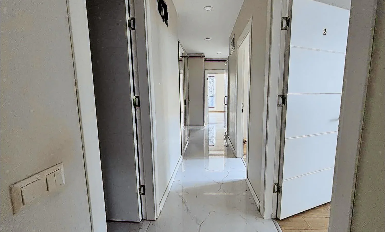Sağlam'dan Merdivenköyün En Nezih Sokağında 3+1 Satılık Daire