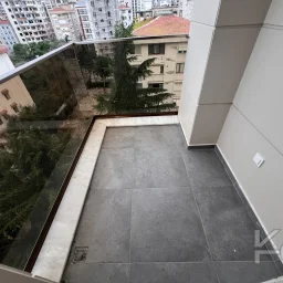 Sağlam'dan Feneryolun'da Oturuma Hazir 3+1 Geni̇ş Satilik Dai̇re!!