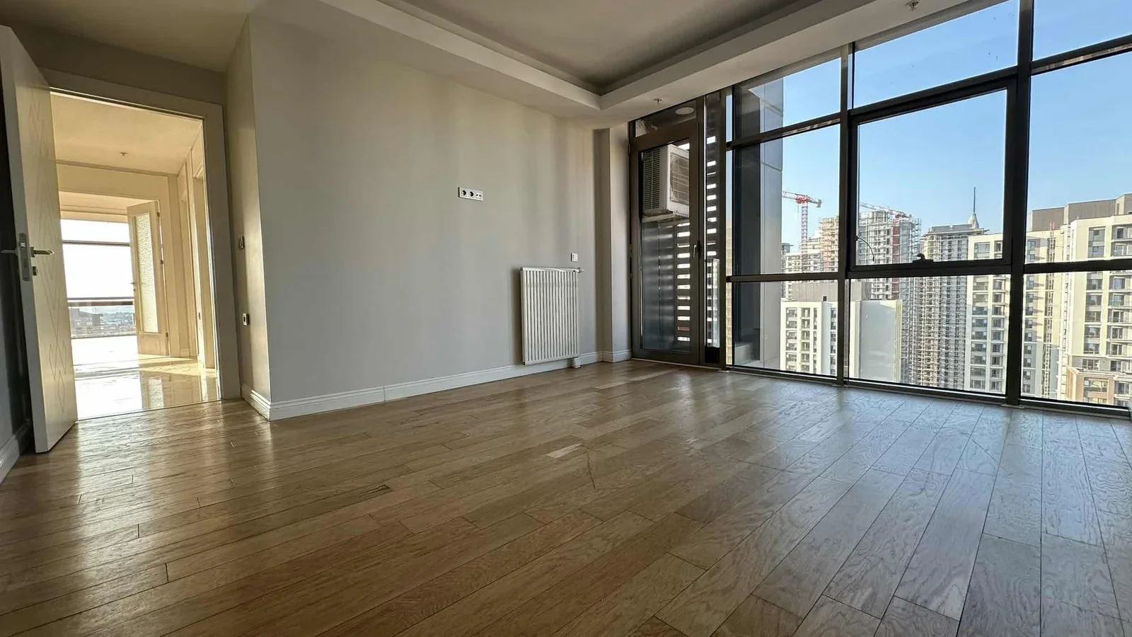 Sağlam'dan Yeni Fikirtepe'de 4+1 190 M2 Loft Satılık Geniş Daire