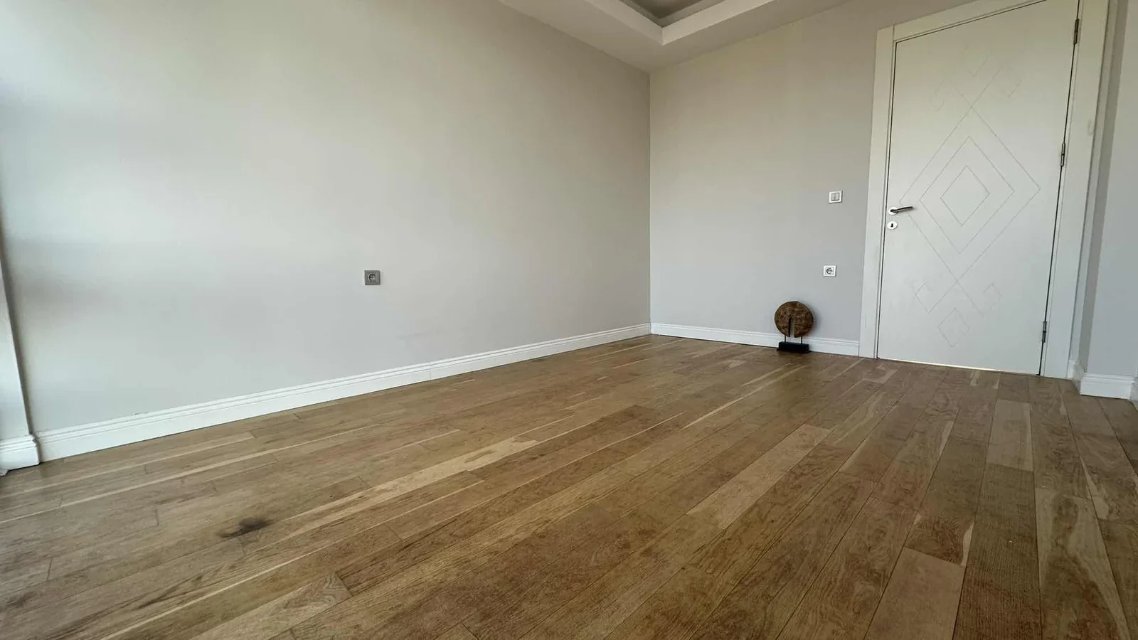 Sağlam'dan Yeni Fikirtepe'de 4+1 190 M2 Loft Satılık Geniş Daire