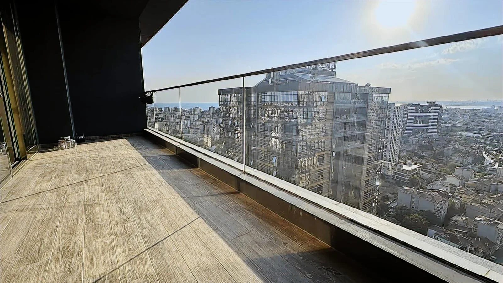 Sağlam'dan Yeni Fikirtepe'de 4+1 190 M2 Loft Satılık Geniş Daire