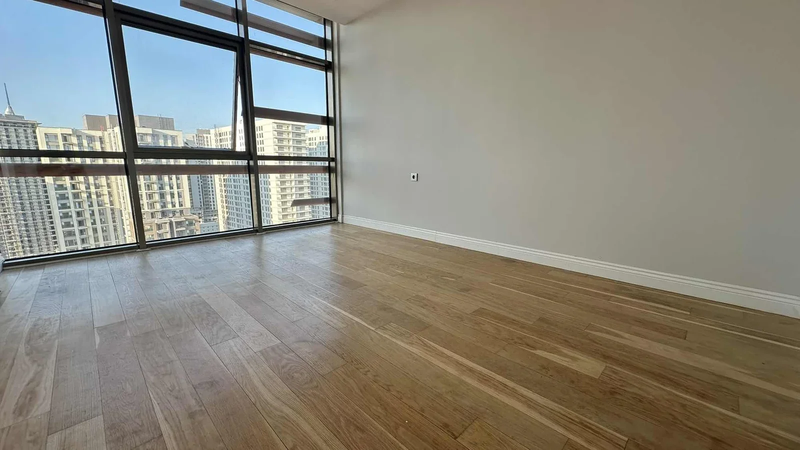 Sağlam'dan Yeni Fikirtepe'de 4+1 190 M2 Loft Satılık Geniş Daire