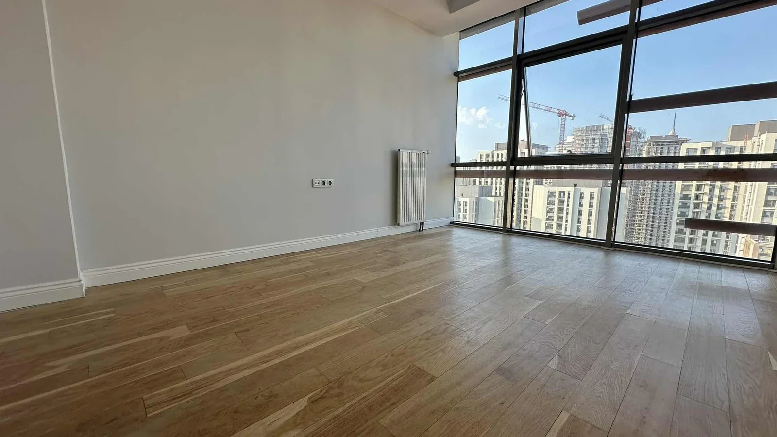 Sağlam'dan Yeni Fikirtepe'de 4+1 190 M2 Loft Satılık Geniş Daire
