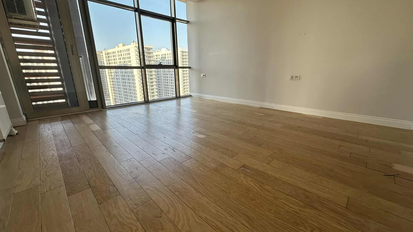 Sağlam'dan Yeni Fikirtepe'de 4+1 190 M2 Loft Satılık Geniş Daire