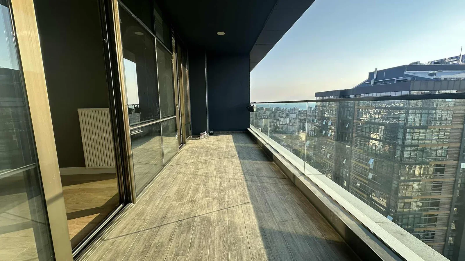 Sağlam'dan Yeni Fikirtepe'de 4+1 190 M2 Loft Satılık Geniş Daire