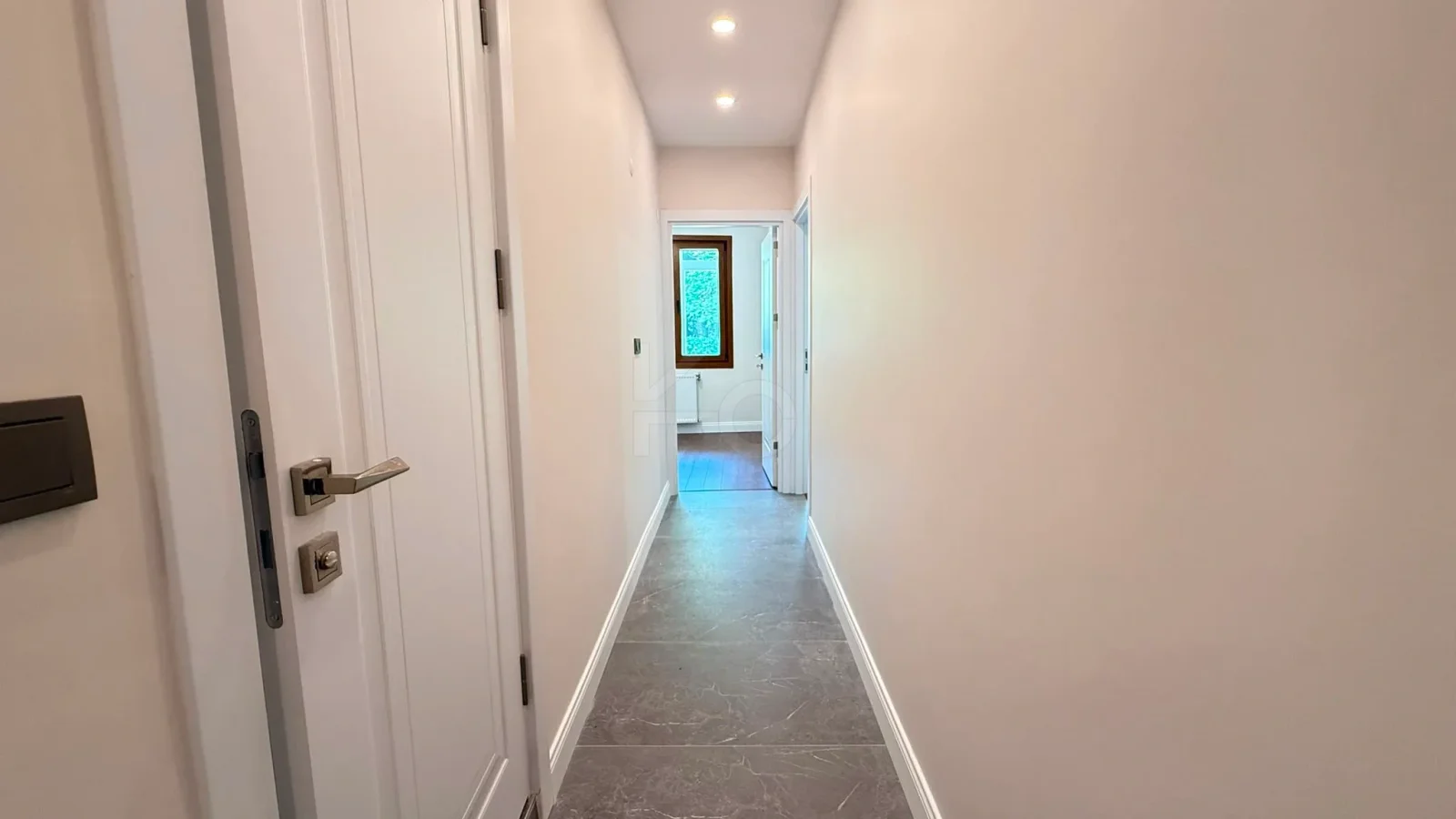Academy Suadiye Cami Sokak 3+1 Satılık Daire Yüksek Giriş