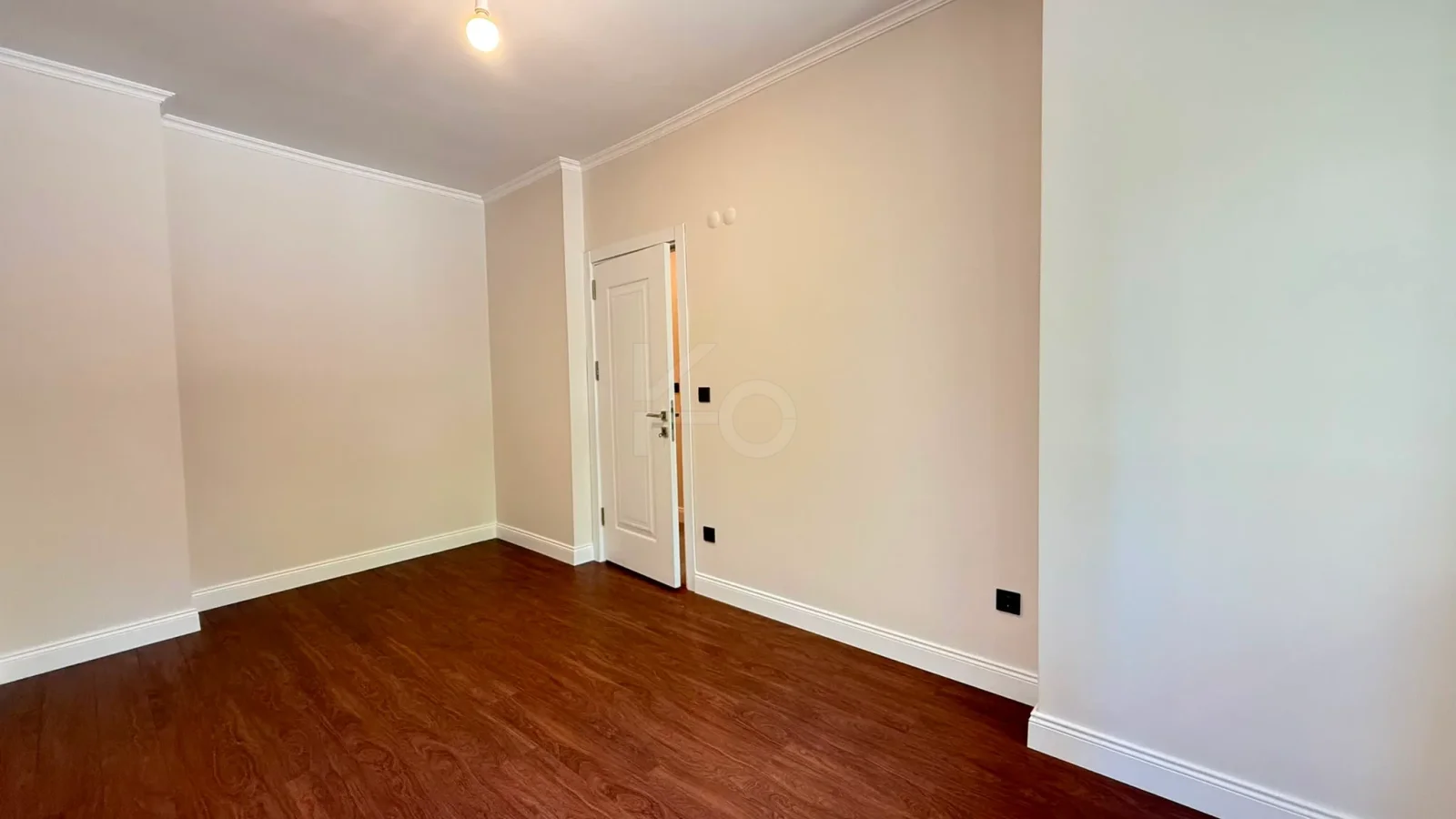 Academy Suadiye Cami Sokak 3+1 Satılık Daire Yüksek Giriş