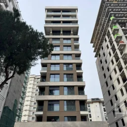 Laci̇vertcadde Suadi̇ye Bağdat Yakini Balkonlu Sifir