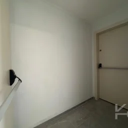 Laci̇vertcadde Suadi̇ye Bağdat Yakini Balkonlu Sifir