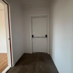 Lacivertcadde Erenköy’de Satılık 3 Cepheli Ebeveynli Balkonlu 110m² Net 3+1
